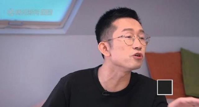 堪称最离谱的枕边翻车现场，清华学霸杨奇函被女友趁熟睡时蚂蚁搬家式转走百万